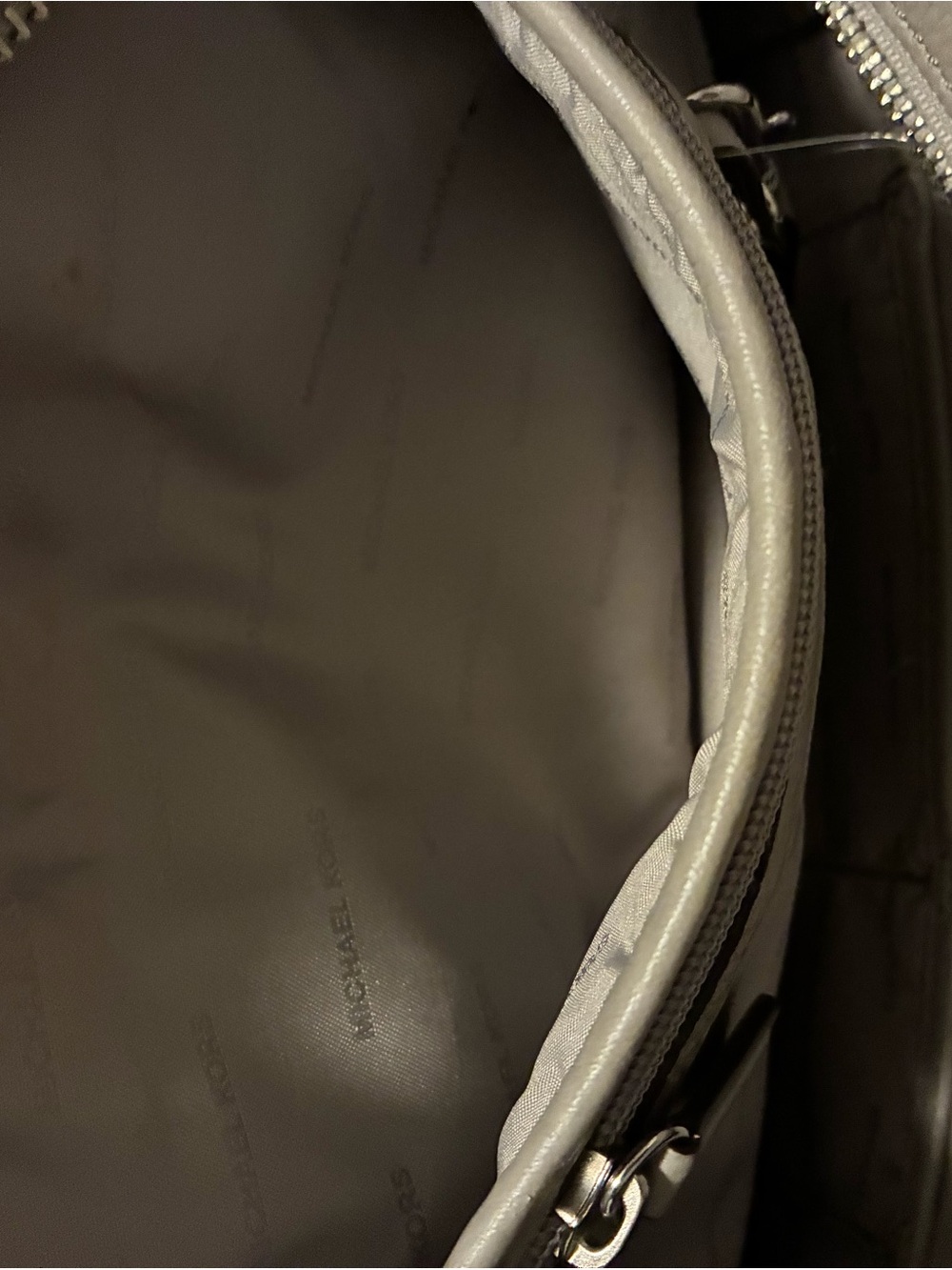 DEAL OF THE DAY!! Michael Kors Pebbled Leather Backpack in Taupe Gray - Picture 4 of 12